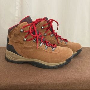 Columbia Hiking Boots